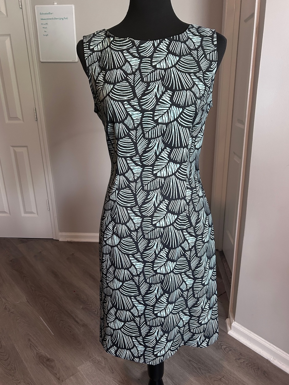 Mint Green & Black Abstract Print Sheath Dress Size 8